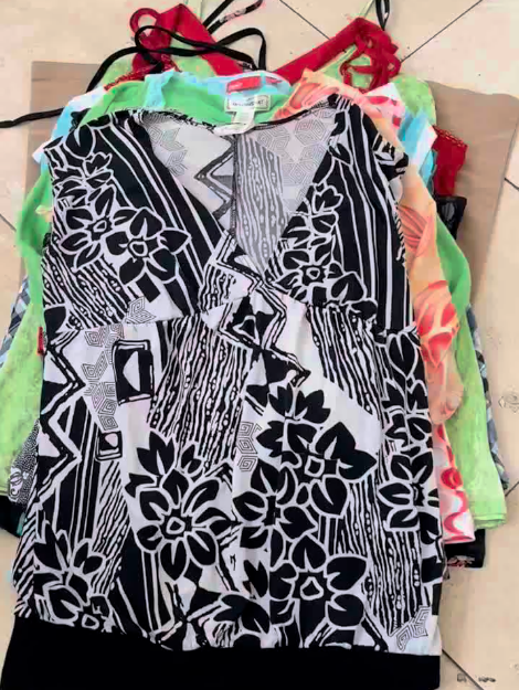 Womens Vintage Wholesale Bundle 20 Pieces